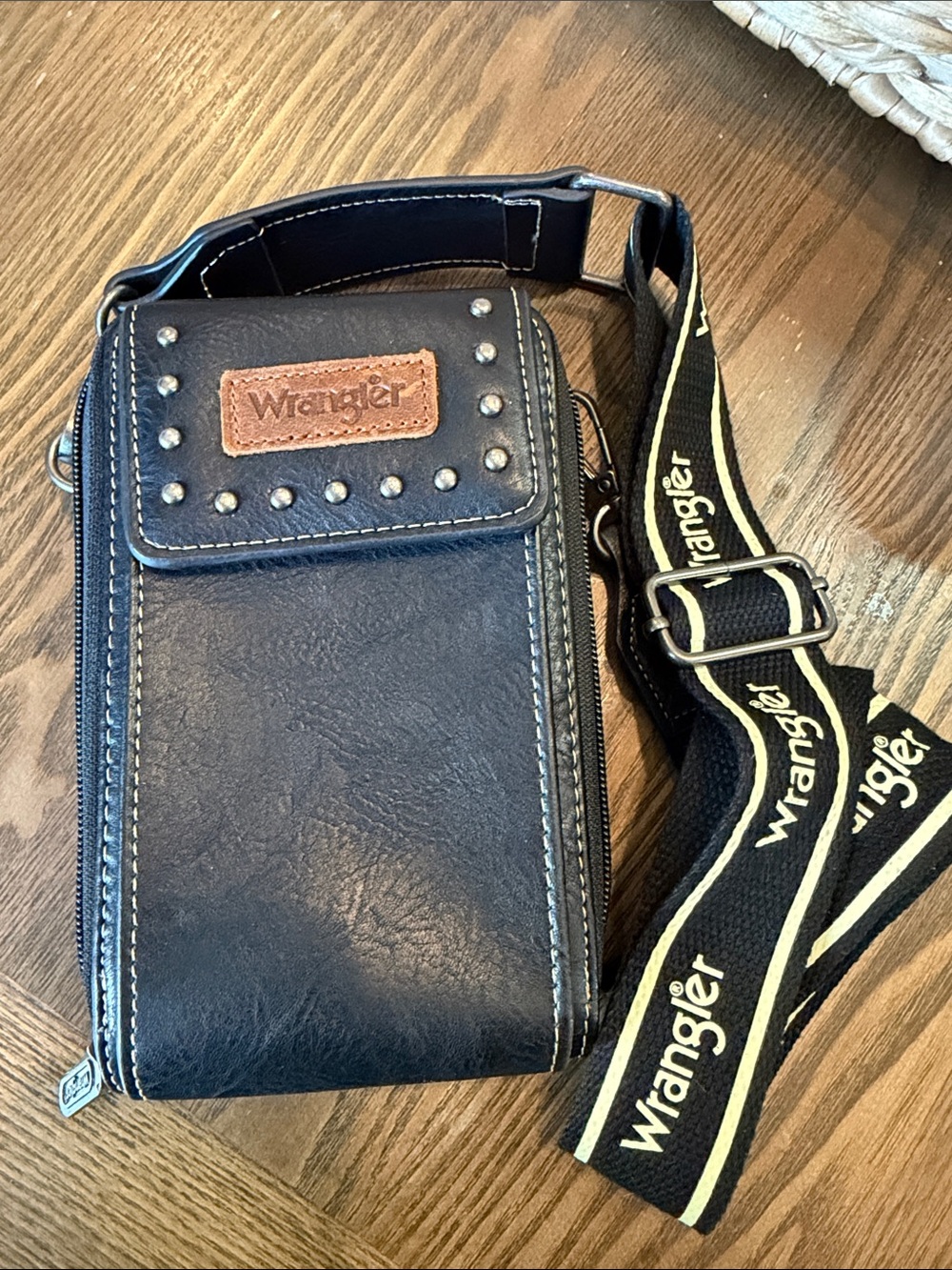 Wrangler Black Crossbody Bag with Tan Logo Patch